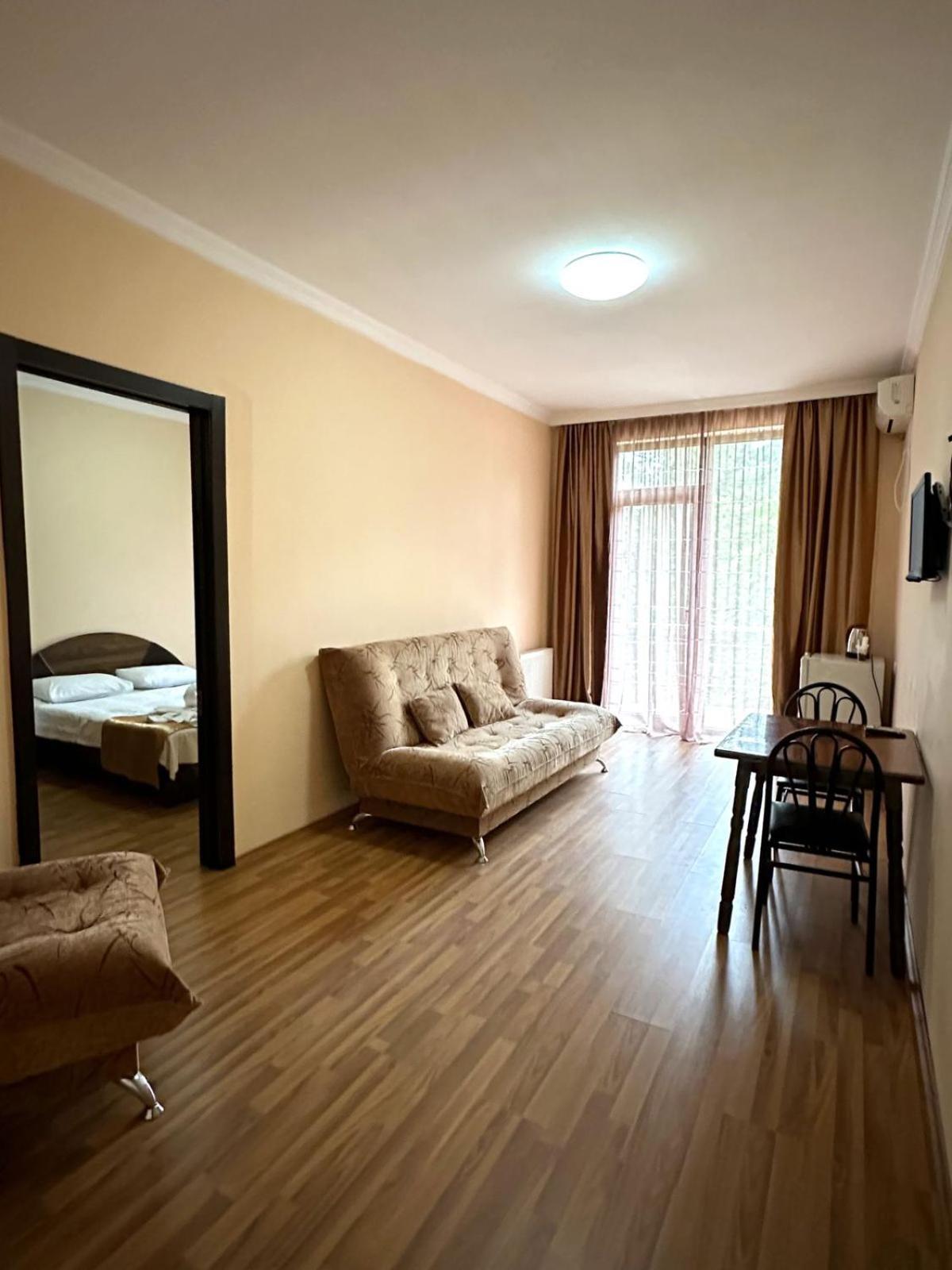 Hotel Solidarity Kobuleti Exteriör bild